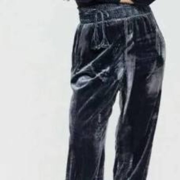 Anthropologie Gloria crushed velvet baggy jogger pants - Picture 10 of 10